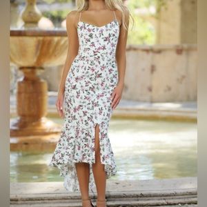 Michaela Dress -Floral. Lady Black Tie. Size 6. Never Worn, tags still on.